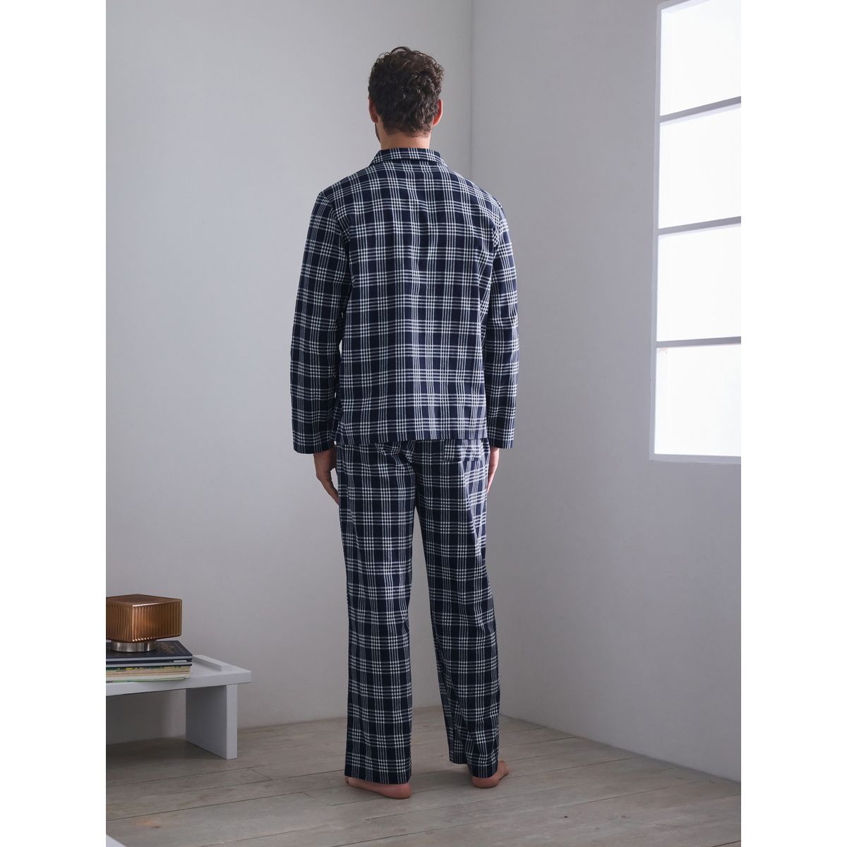 Pyjama boutonné à carreaux et manches longues bleu marine, NEXT