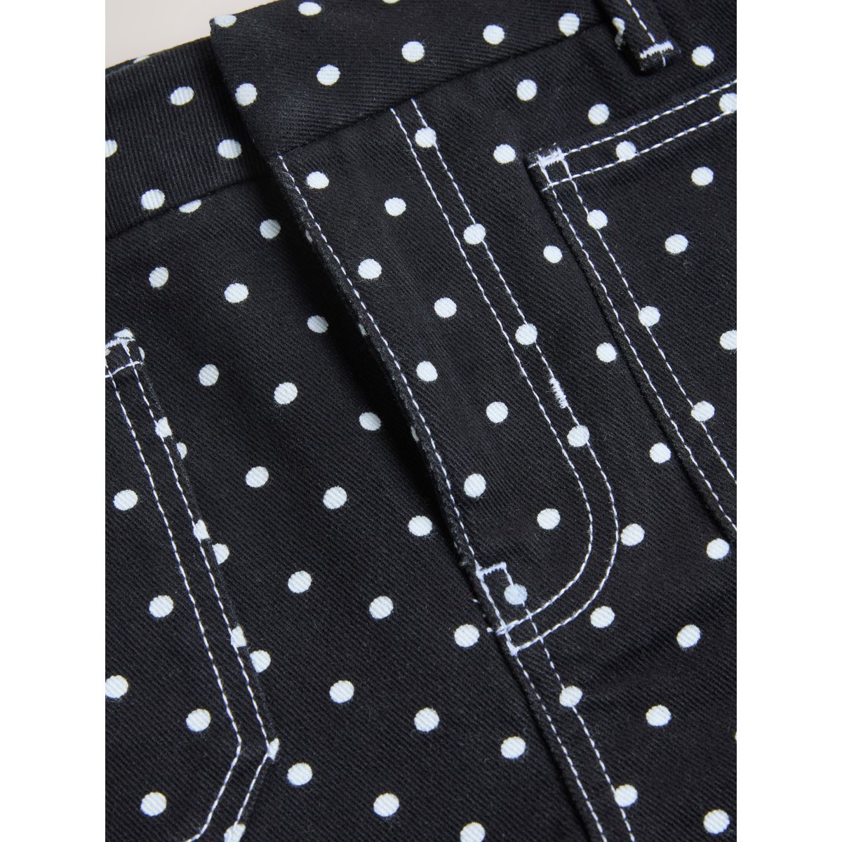 Short à poche plaquée et pois noir/blanc, NEXT