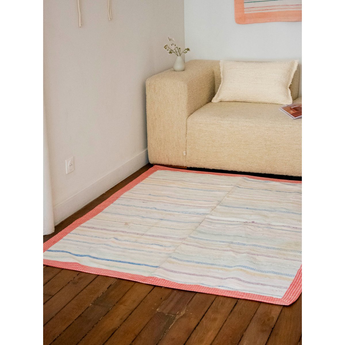 Tapis au rebord à carreaux Olivier N°115 - Bon état rouge, DEBONGOUT