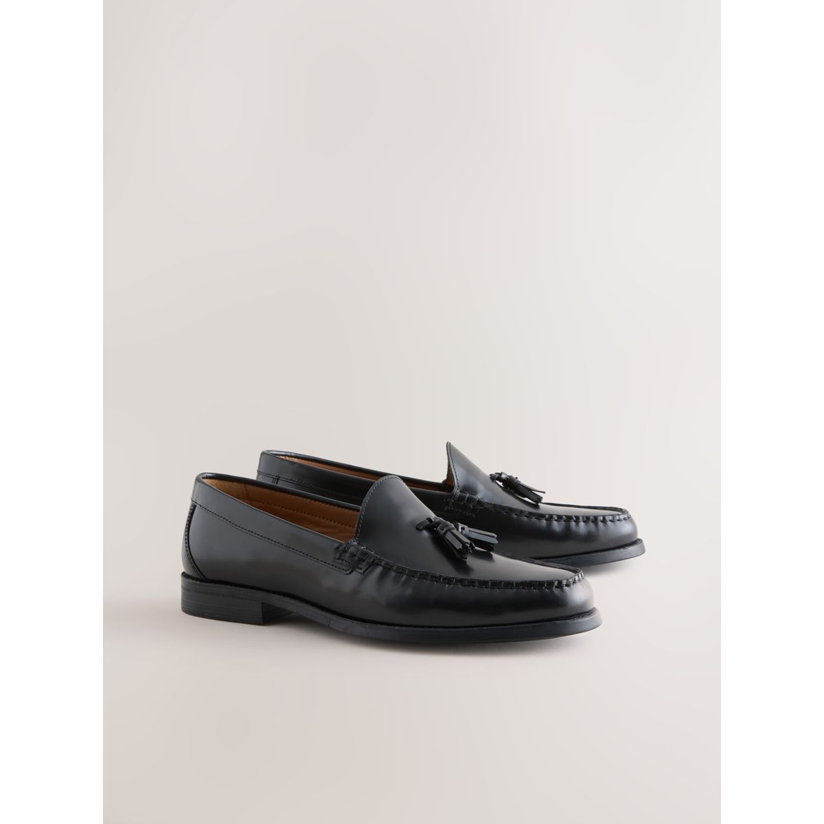 Mocassins à glands en cuir noir, NEXT