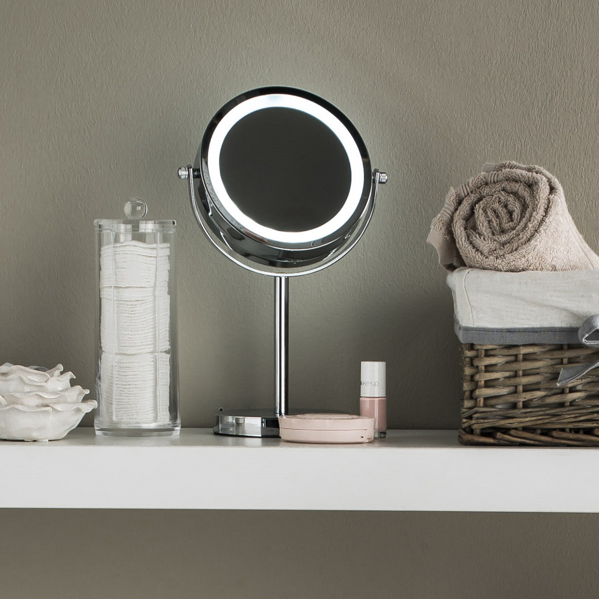 Miroir grossissant en métal inox à LED LUMI gris, GUY LEVASSEUR