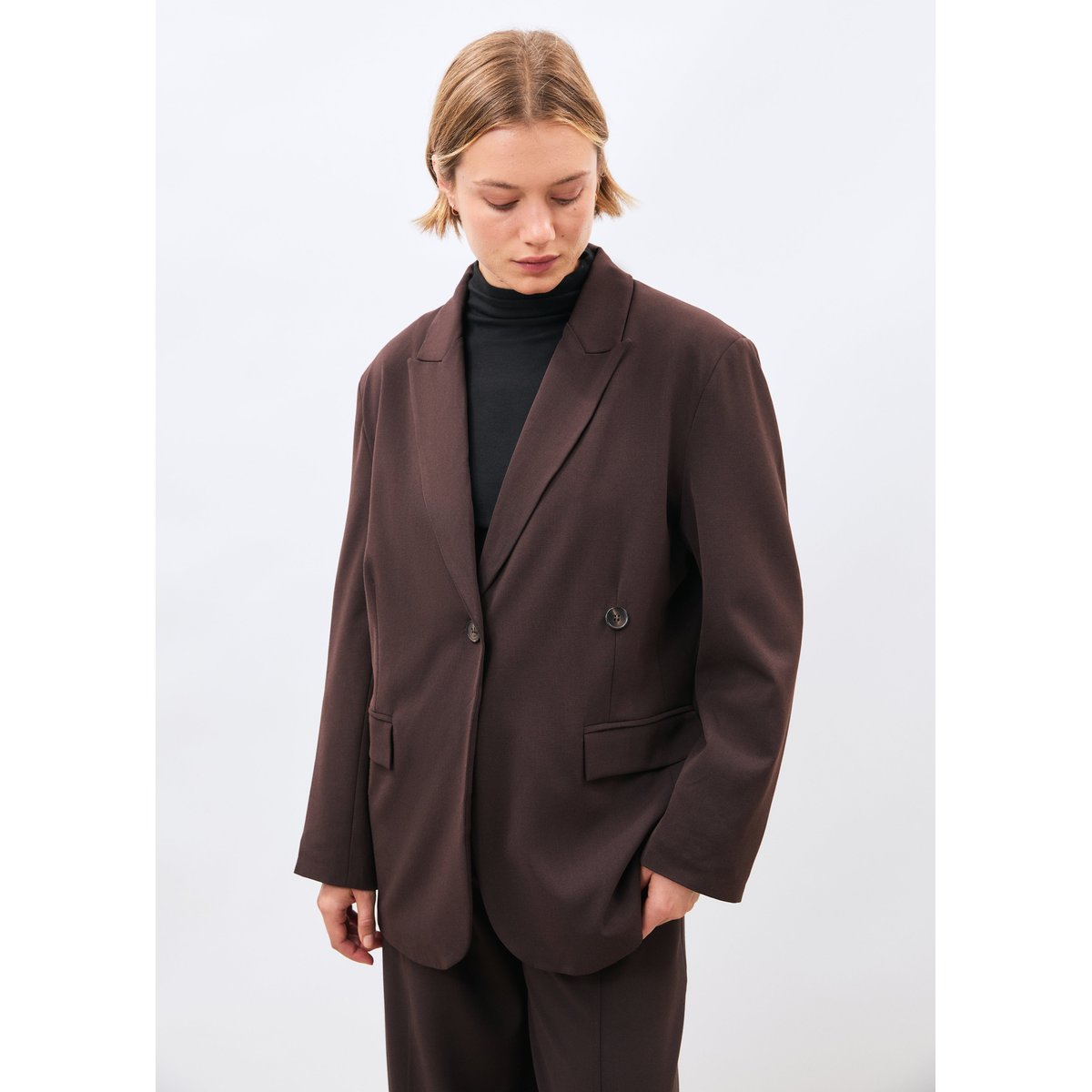 Veste tailleur longue chocolat, HUMILITY