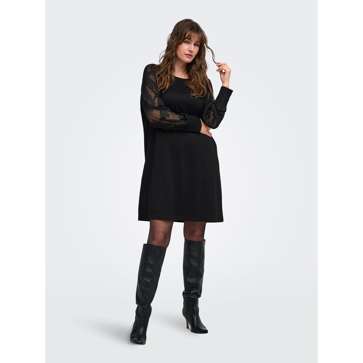 Robe black 1, ONLY CARMAKOMA