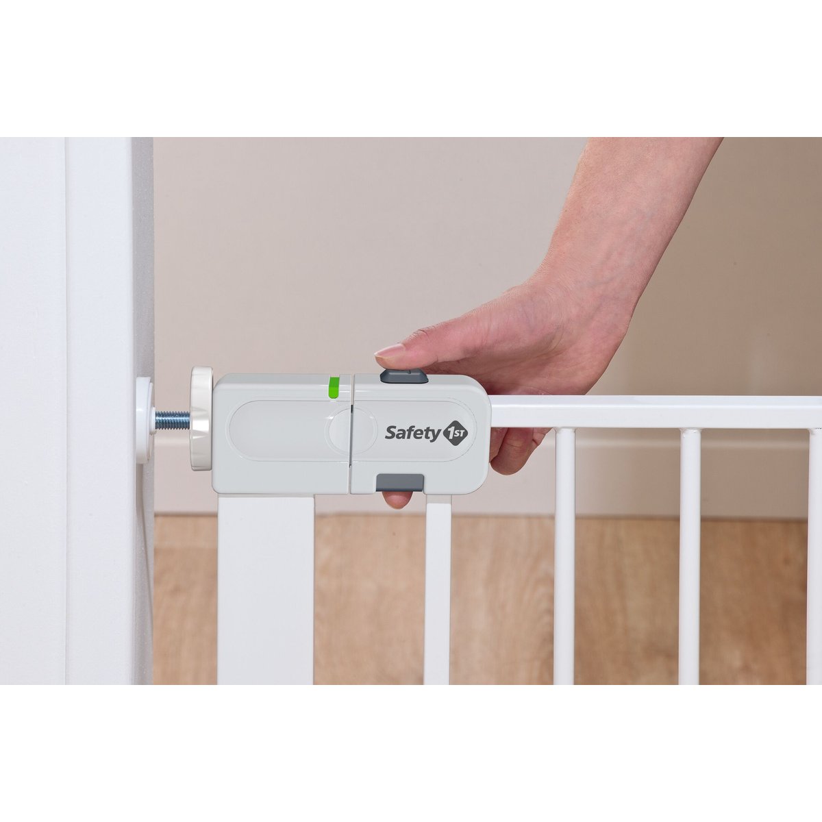 Barrière bébé en métal Auto Close SecurTech® white, SAFETY FIRST