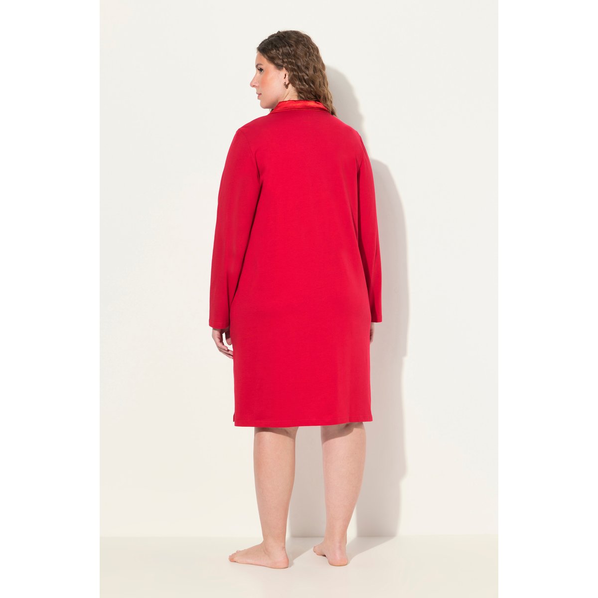Chemise de nuit avec col, détails en satin salsa, ULLA POPKEN