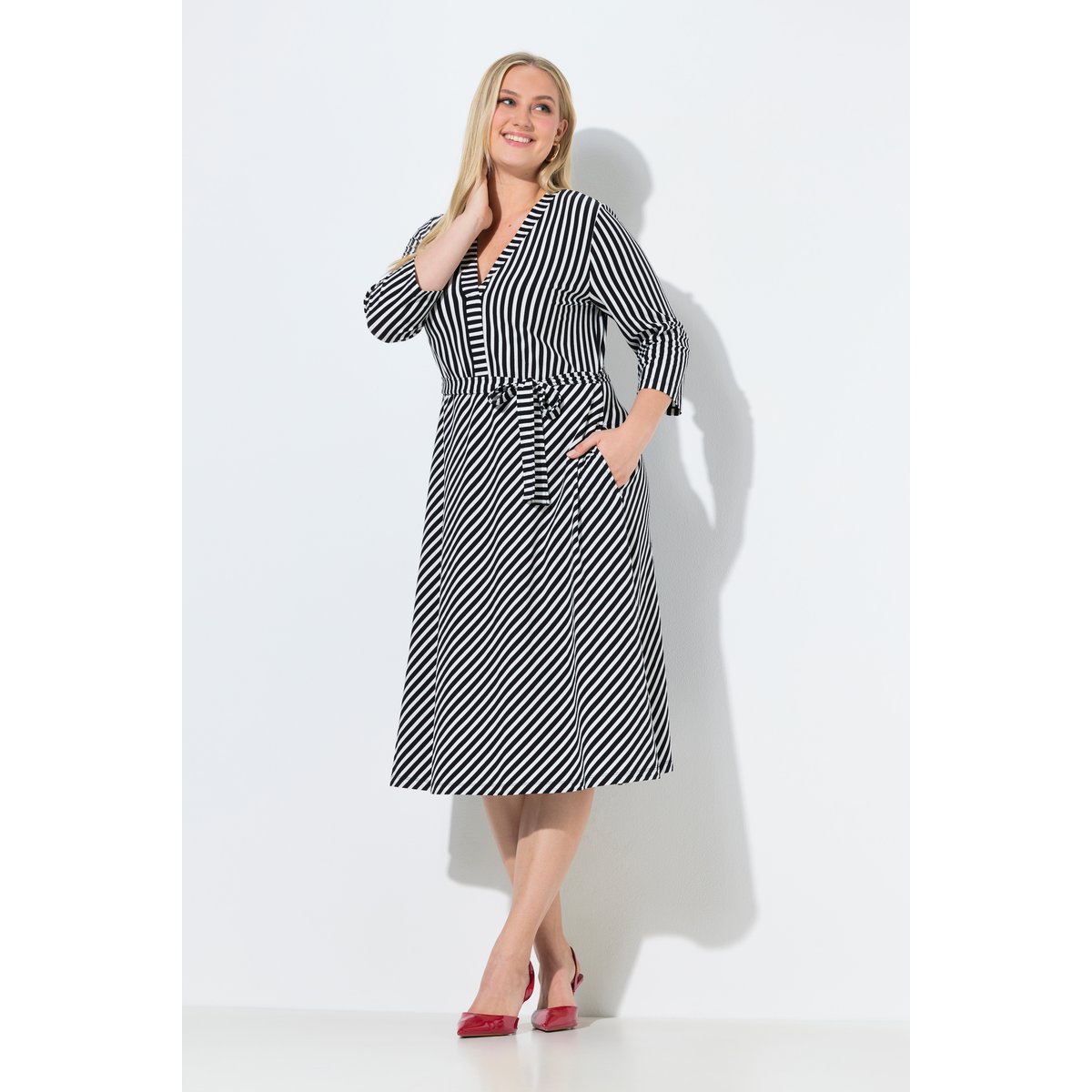 Robe midi à rayures noir, ULLA POPKEN