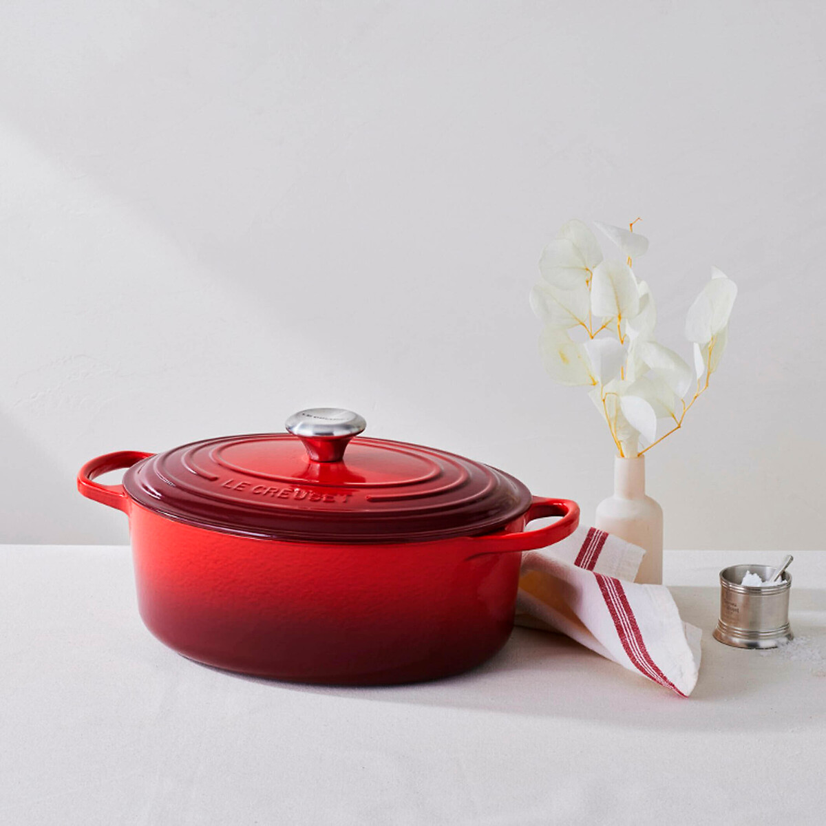 Cocotte Ovale Signature rouge, LE CREUSET