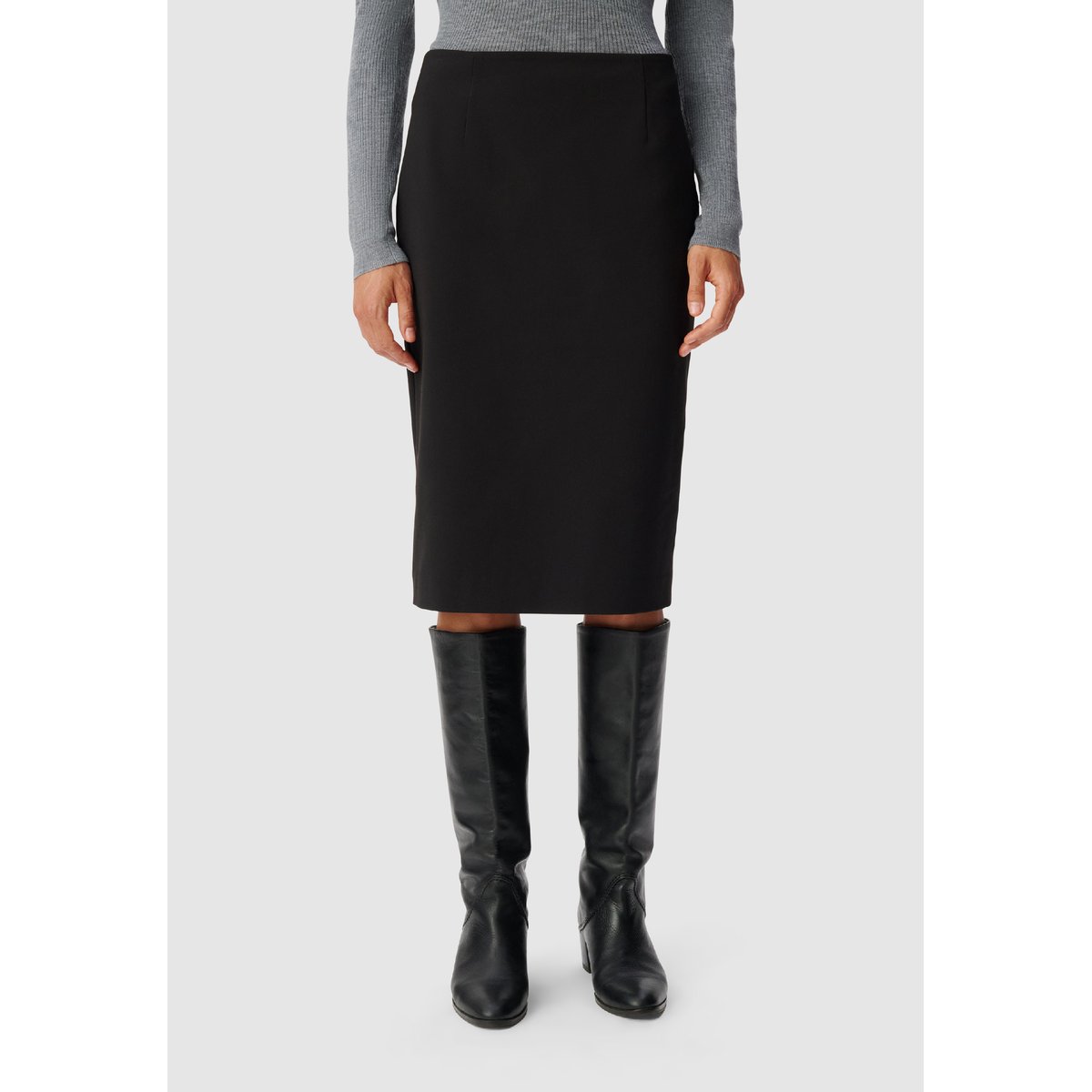 Jupe crayon noir, IKKS