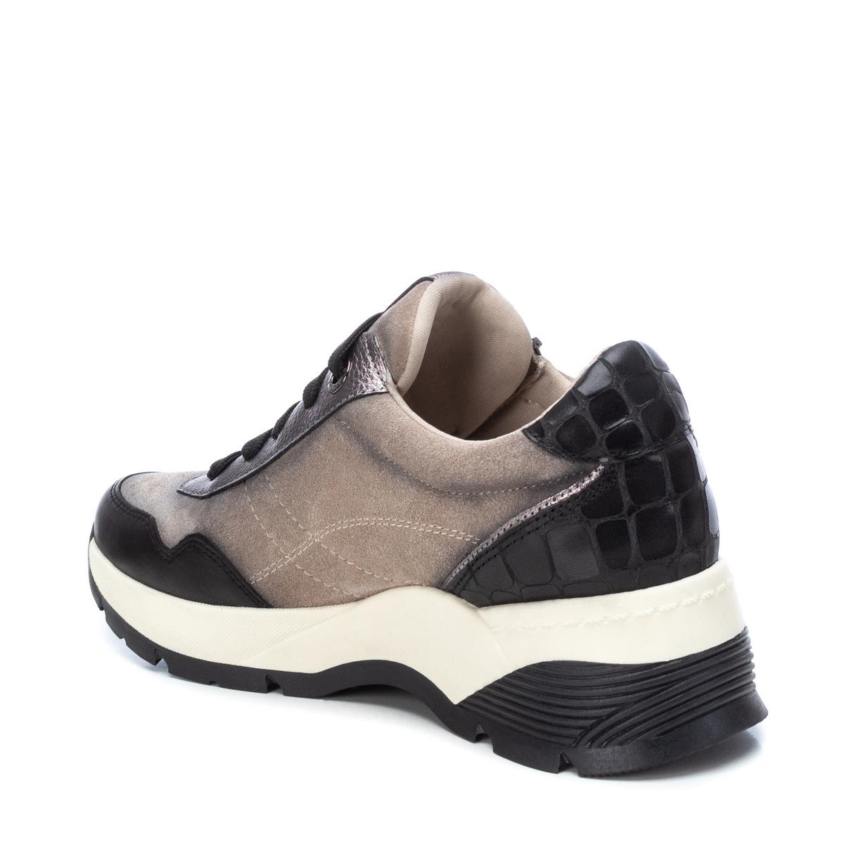 Chaussures plates avec fermeture à glissière blanc bleuté, CARMELA