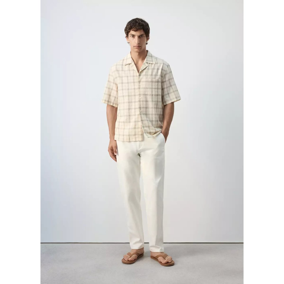 Chemise 100 % coton à carreaux avec col bowling blanc cassé, MANGO MAN