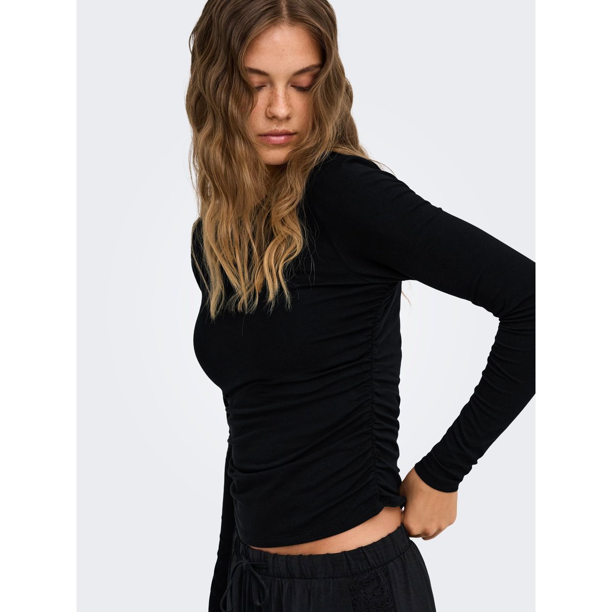 Top black 1, ONLY