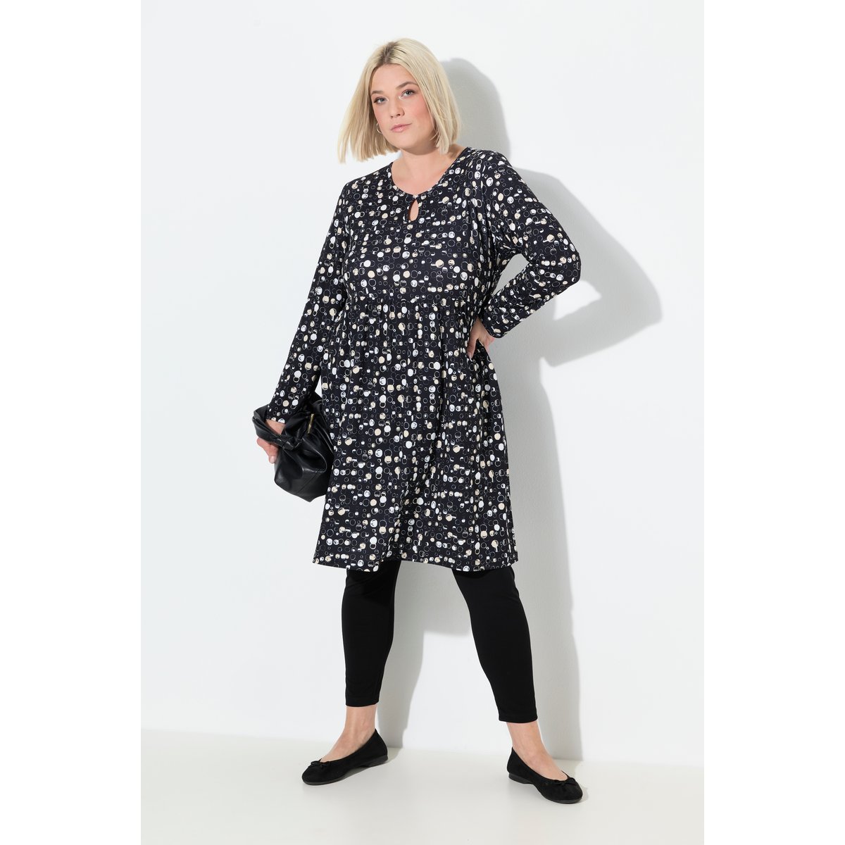 Robe en jersey à pois noir, ULLA POPKEN