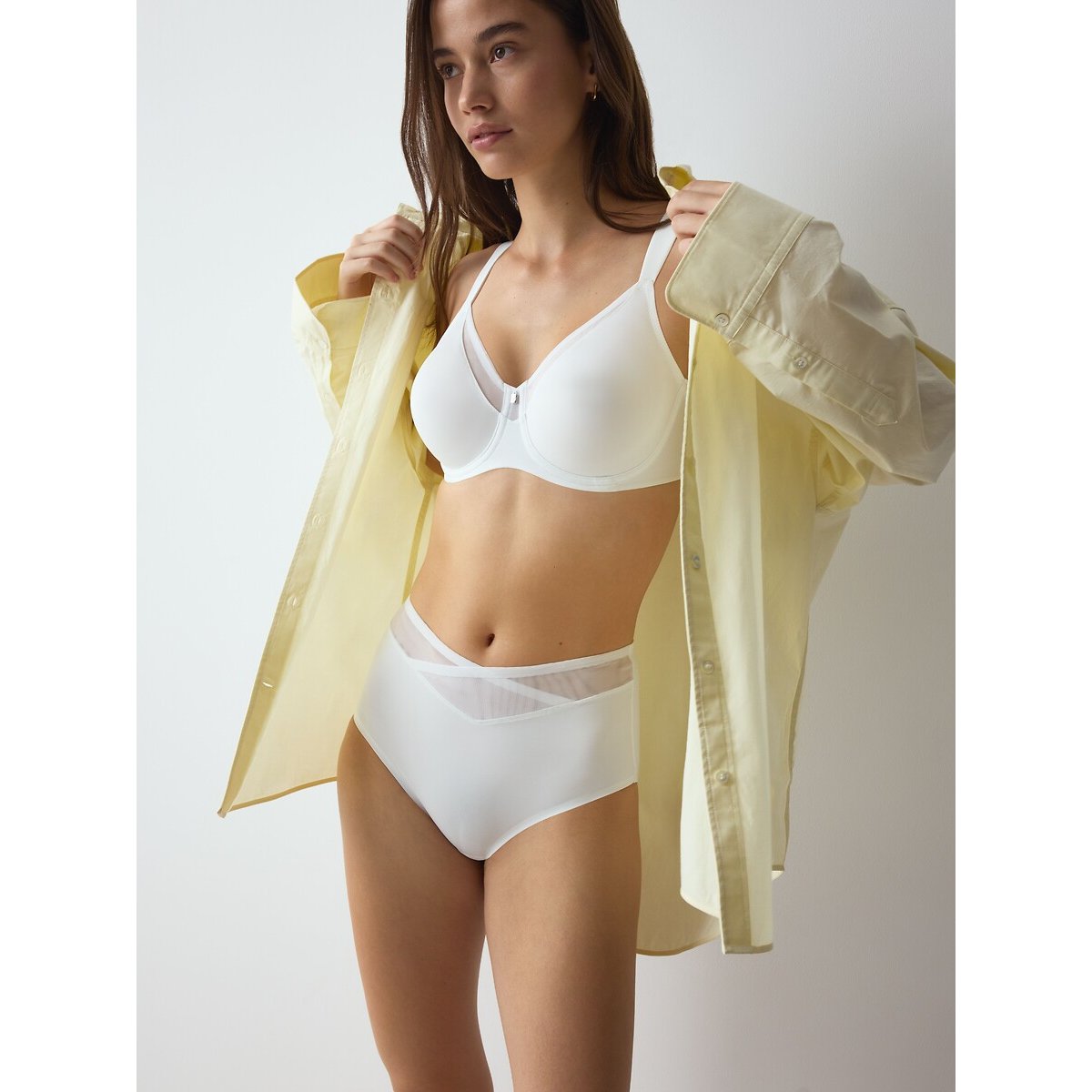True Shape Sensation Minimiser Bra white, TRIUMPH