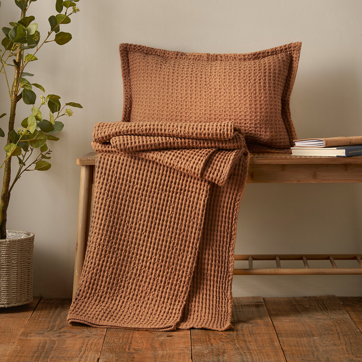 Jaipur Chunky Waffle Cotton Blanket Throw caramel , PINEAPPLE ELEPHANT