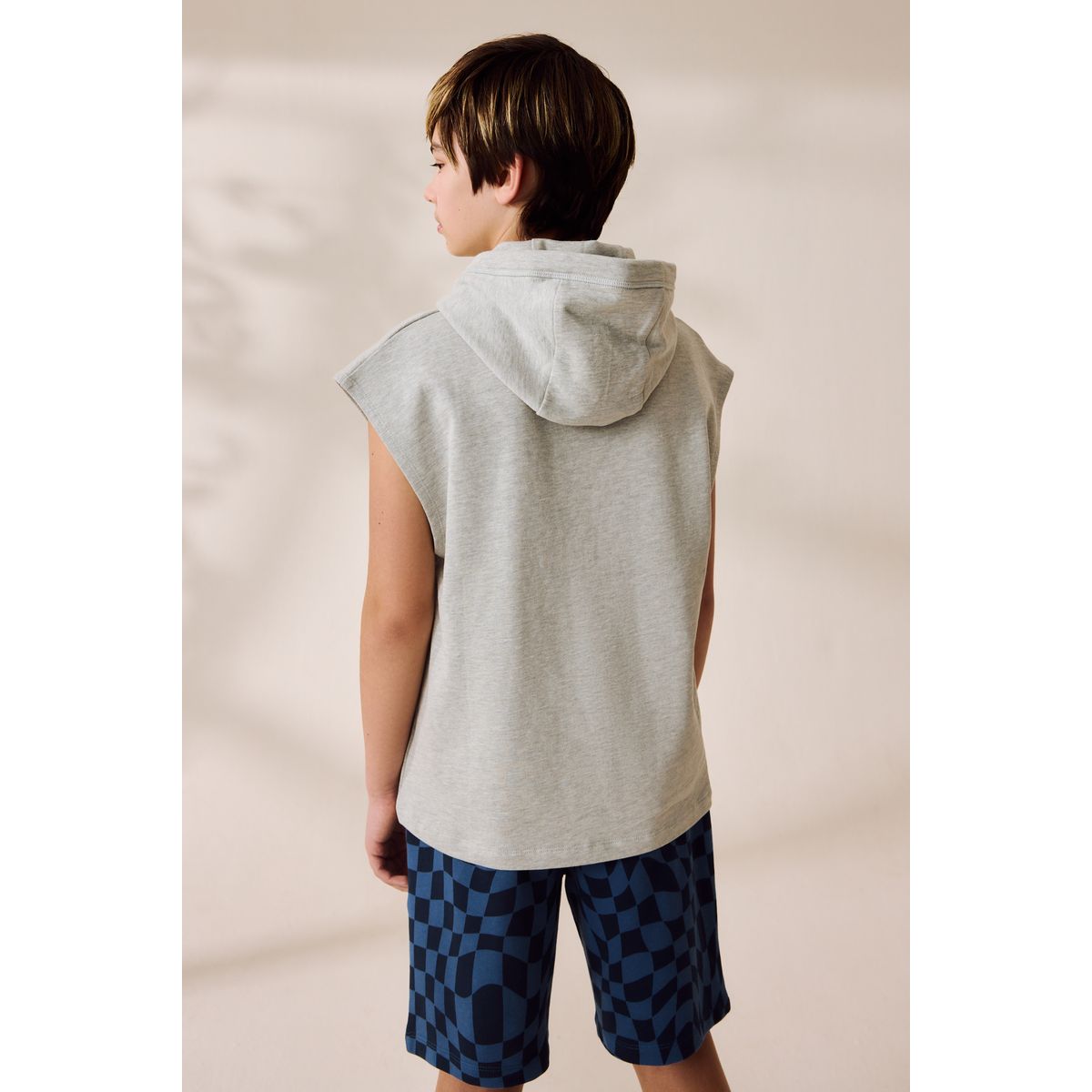 Sweat à capuche sans manches et short imprimé bleu, NEXT