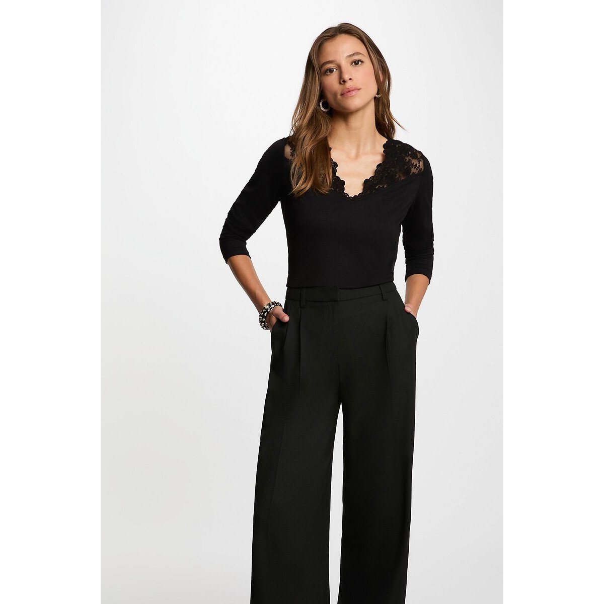 T-shirt col V, en dentelle noir, MORGAN
