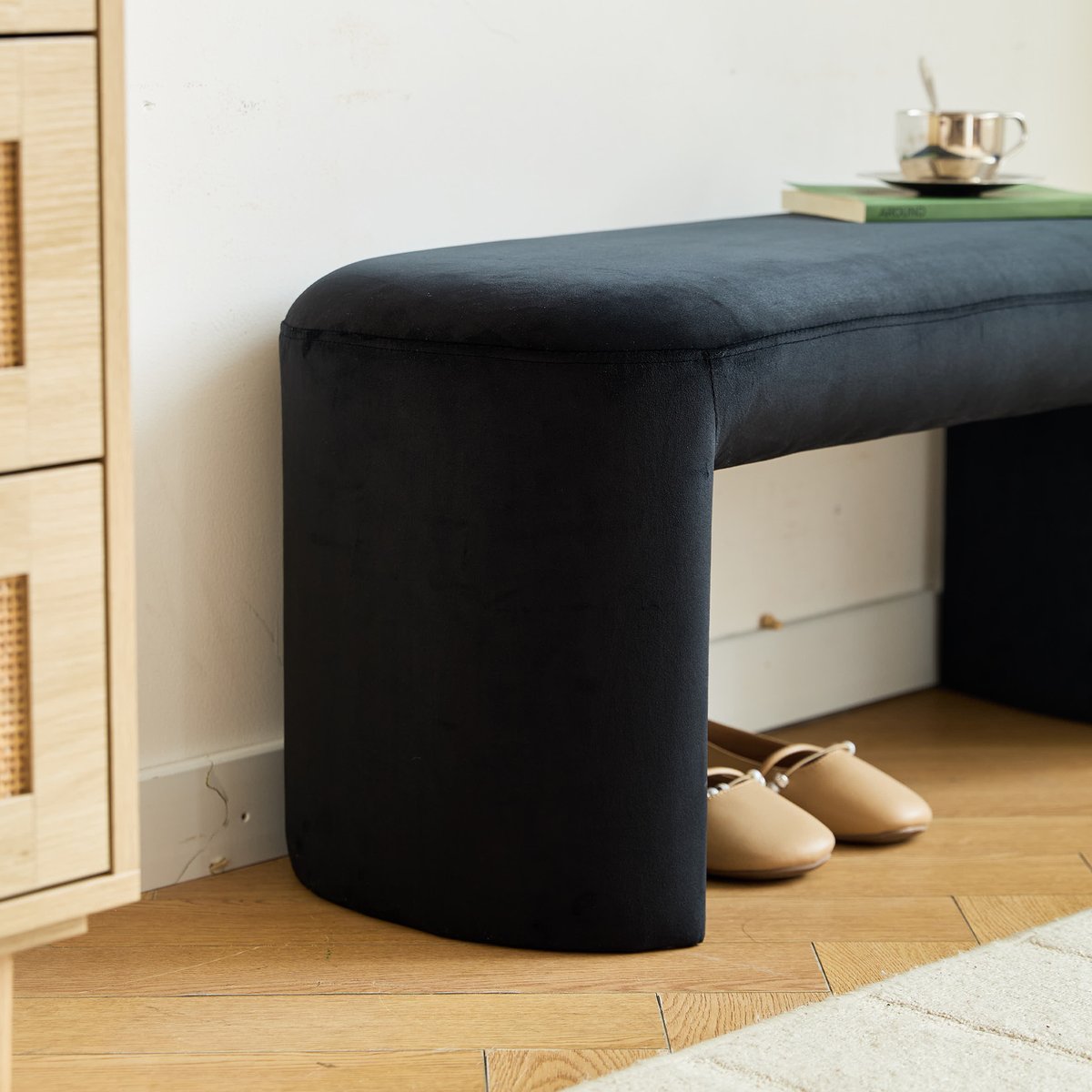 Banc style scandinave, velours, RIGA noir, NORDLYS