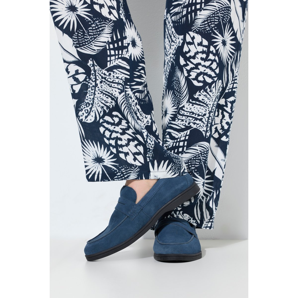 Mocassins en cuir, talon bottier – largeur H , pied large marine, ULLA POPKEN