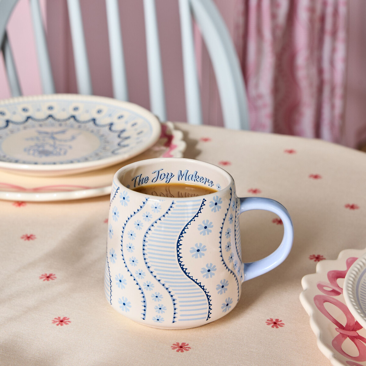 Spitalfields Silk Billie Mug blue, CATH KIDSTON