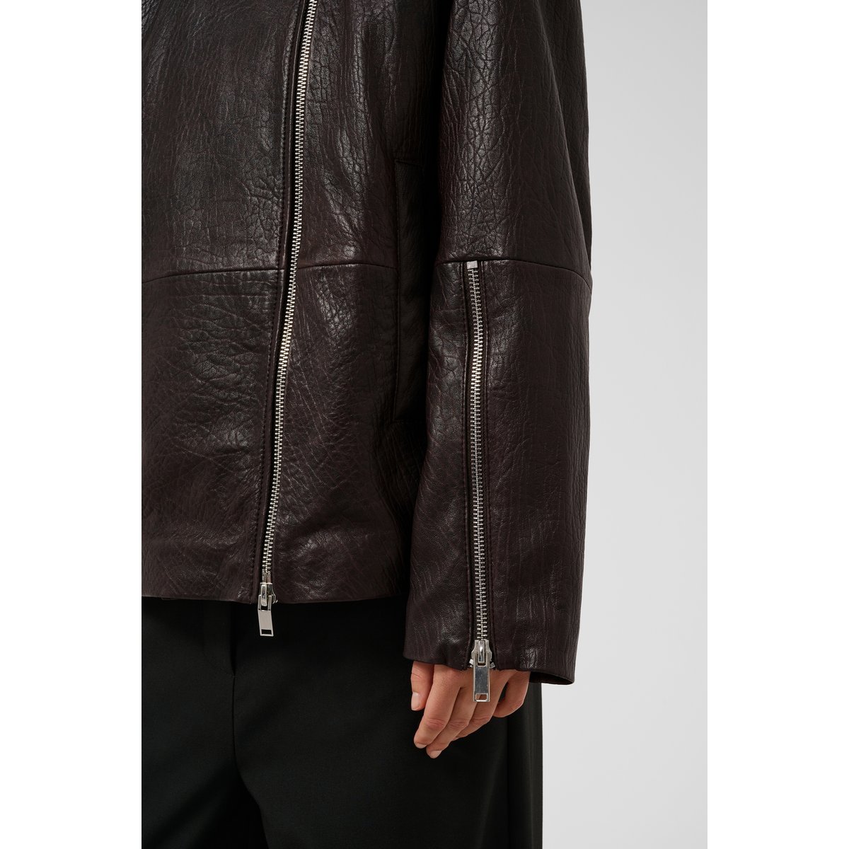 Veste en cuir marron ganache, SOAKED IN LUXURY