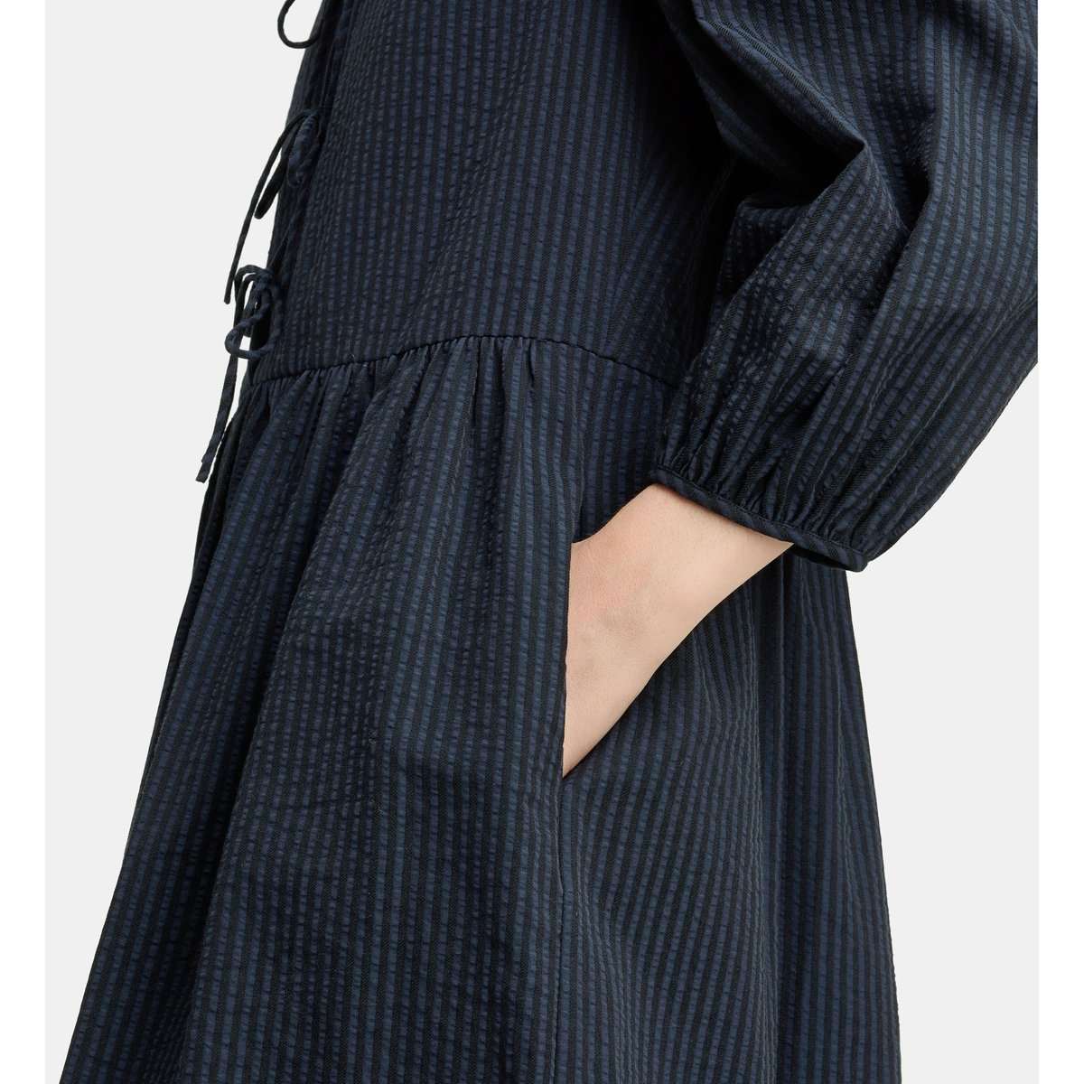 Robe courte filoute re seersucker rayures bleu marine, GALERIES LAFAYETTE