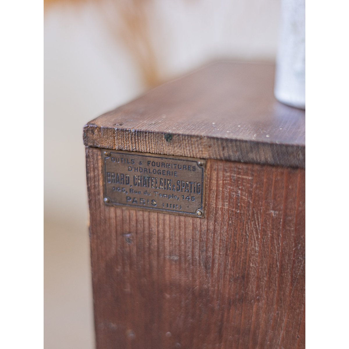 Meuble d'horloger Fernand N°448 - Bon état bois foncé, DEBONGOUT