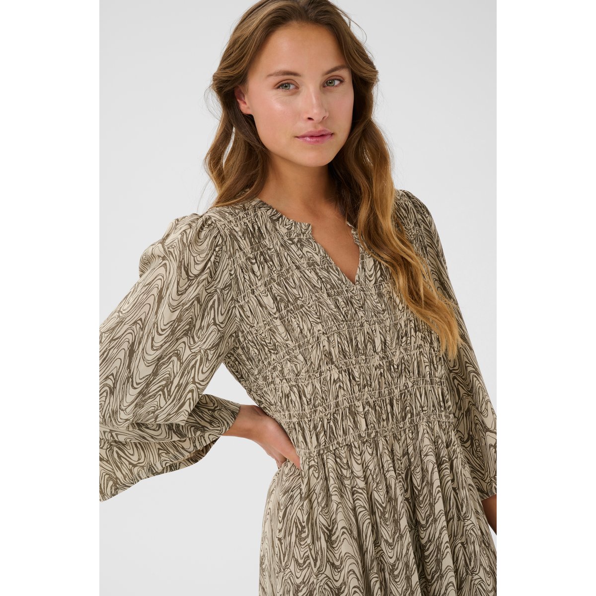 Dress beige imprimé sand toned organic print, KAFFE