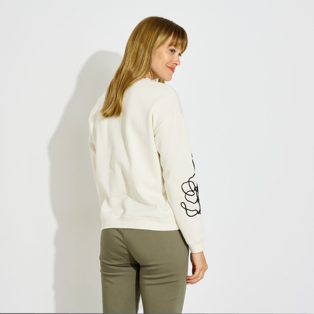 Sweat brodé motifs fleurs blanc cassé ecru, GRAIN DE MALICE
