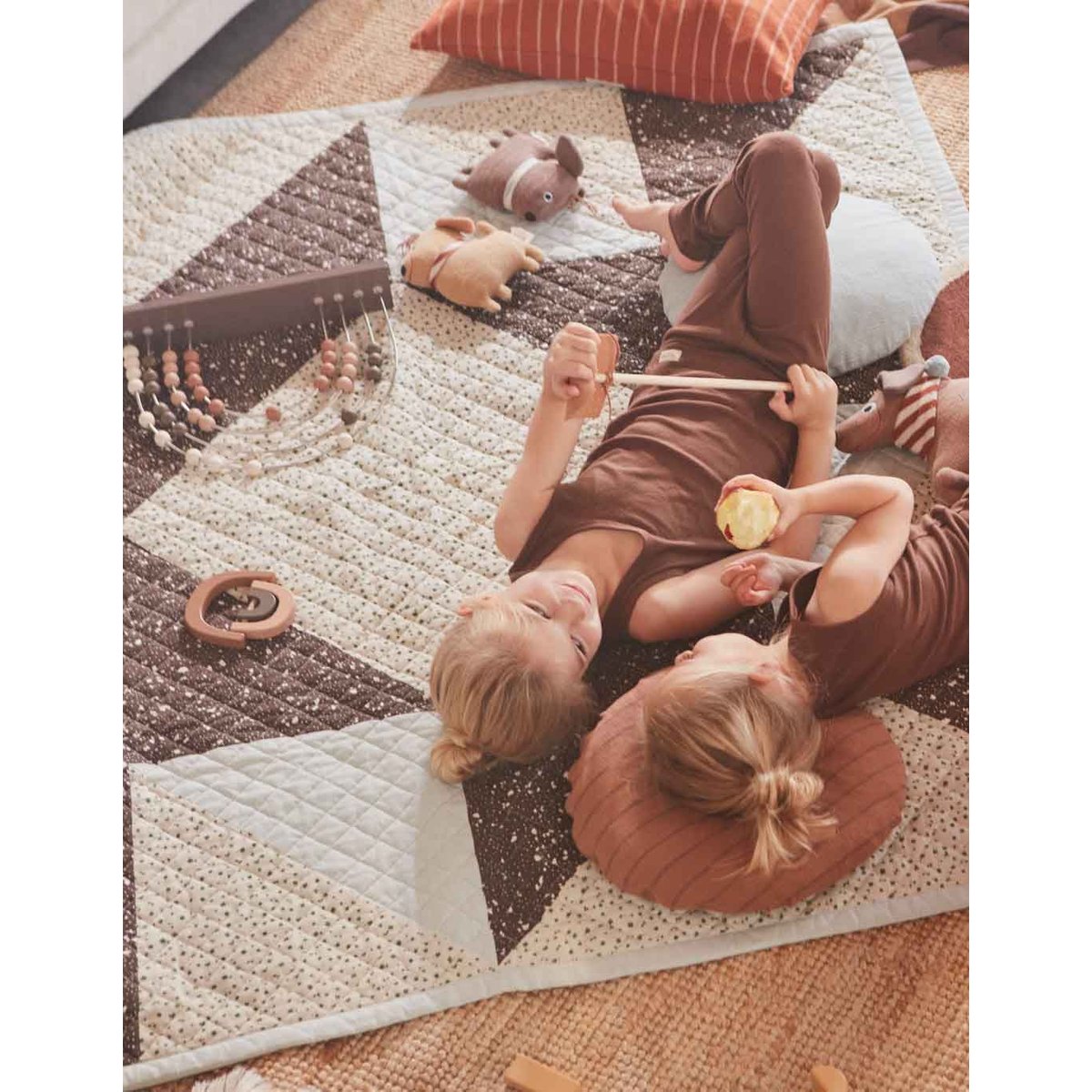 Hochet en bois arc-en-ciel MINI brun, OYOY LIVING DESIGN