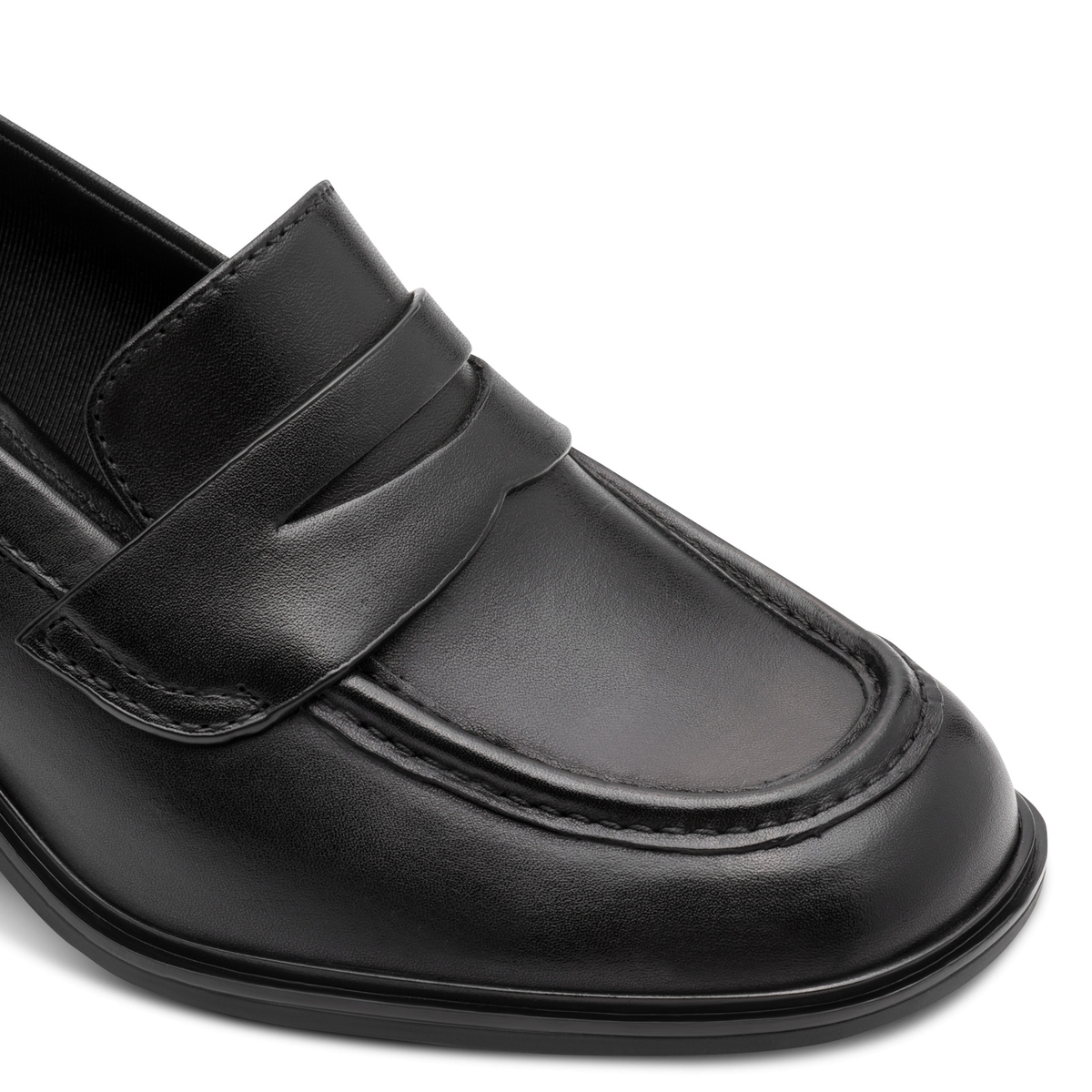Trotteur en cuir noir, TAMARIS
