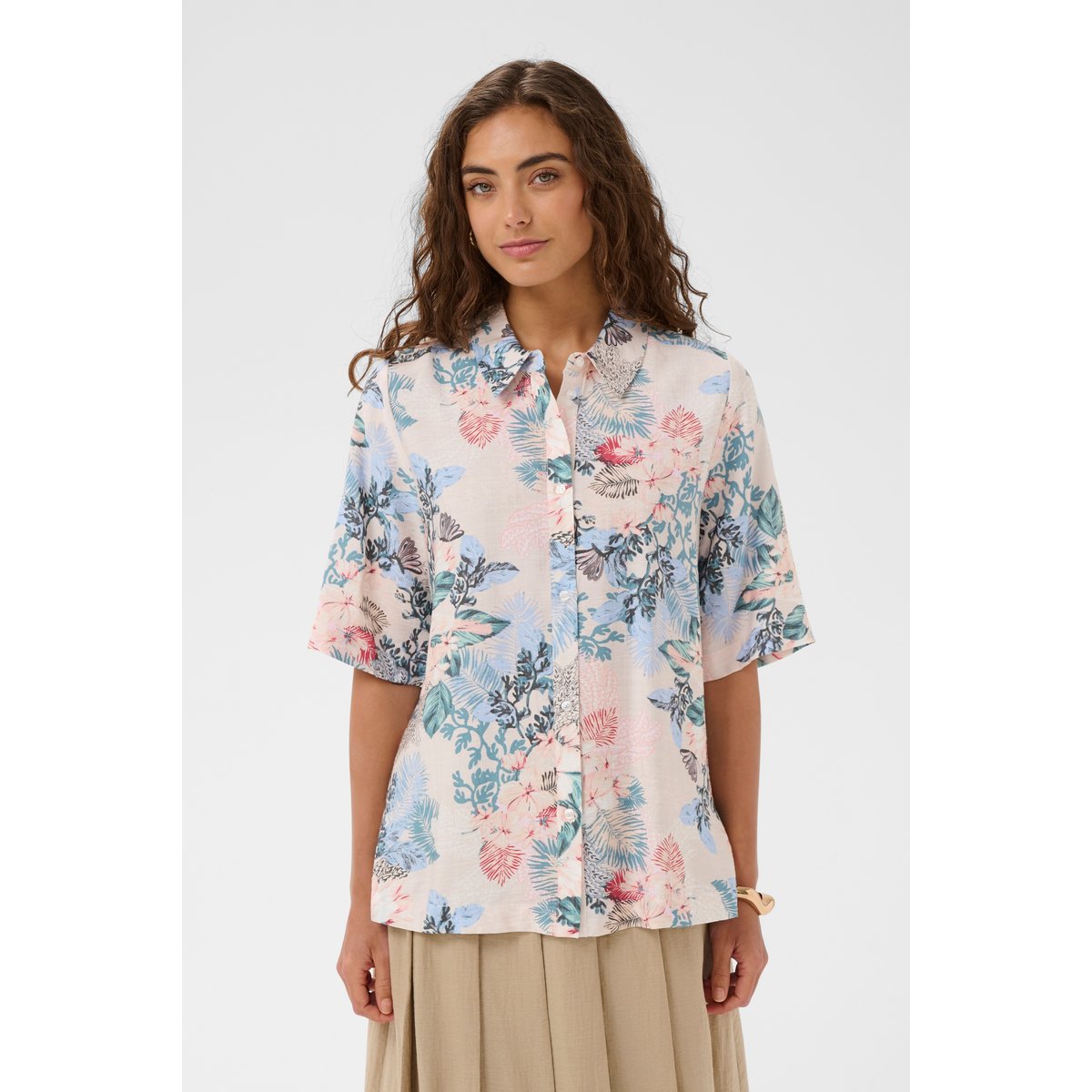 Chemise à manches courtes beige whitecap/blue leaf, CULTURE