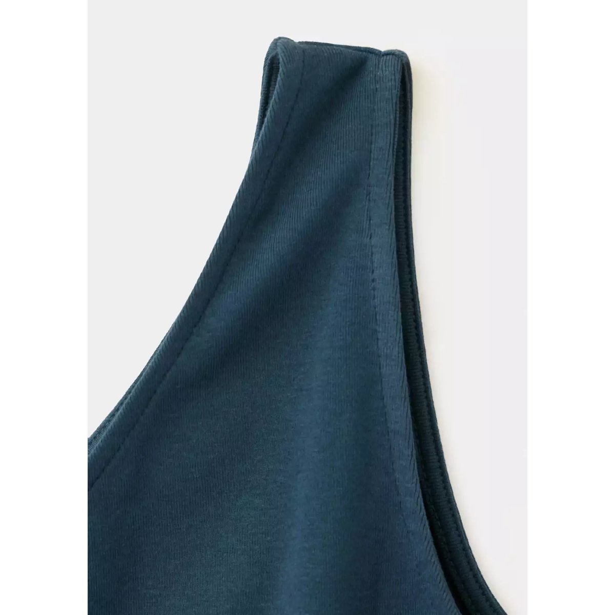 Top asymétrique à boutons bleu marine, MANGO TEEN