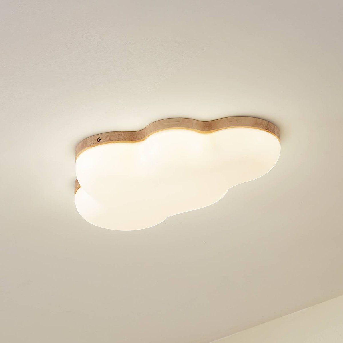 Plafonnier moderneLED, Pilvi blanc, bois clair, LINDBY