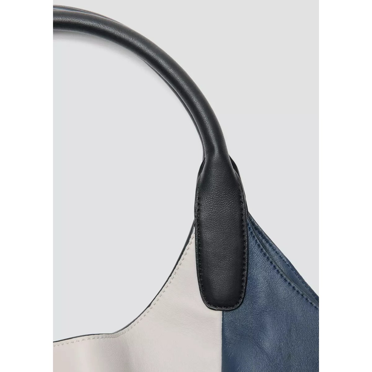 Sac en cuir porté épaule bicolore noir, MANGO