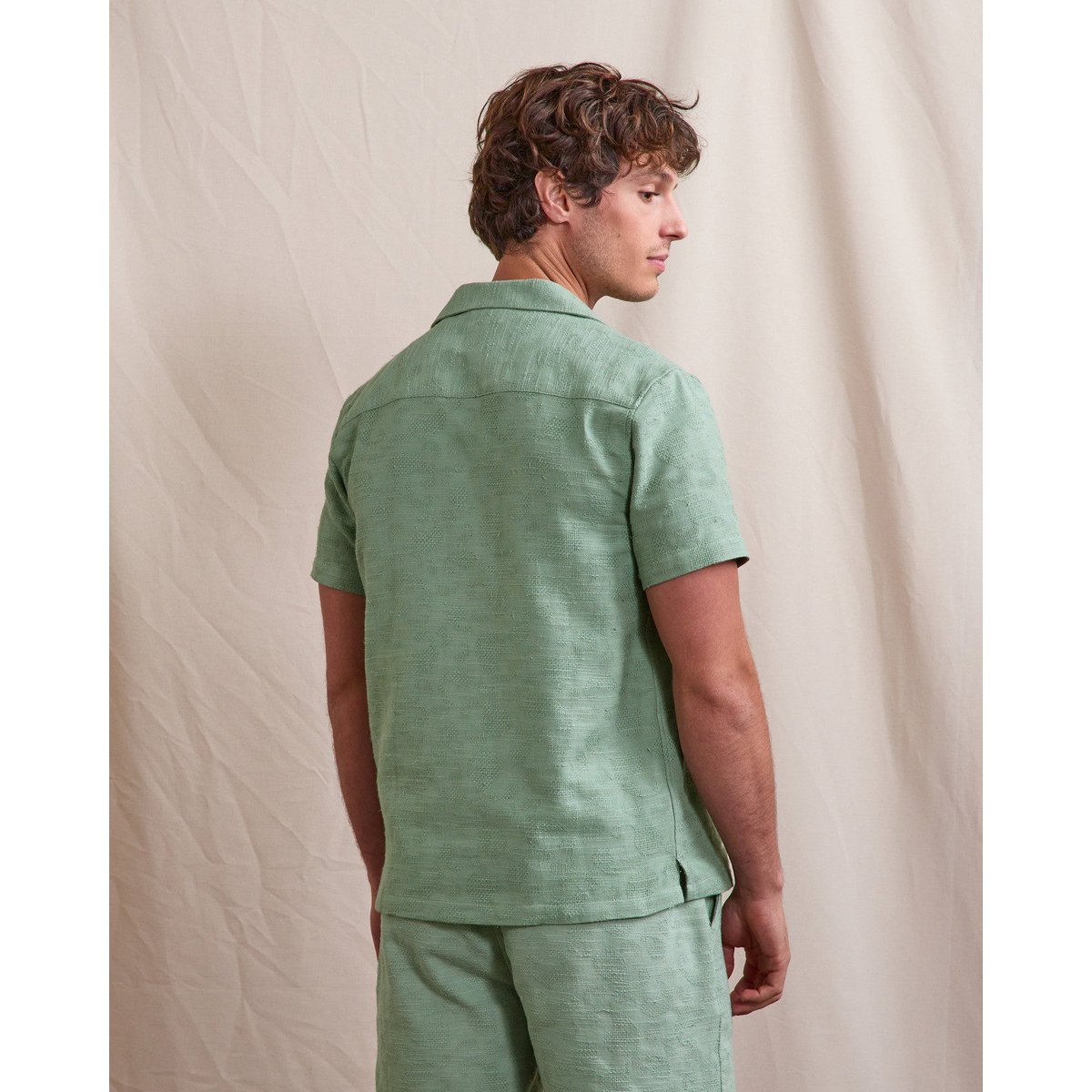 Chemise PAIOLIVE vert clair, FAGUO