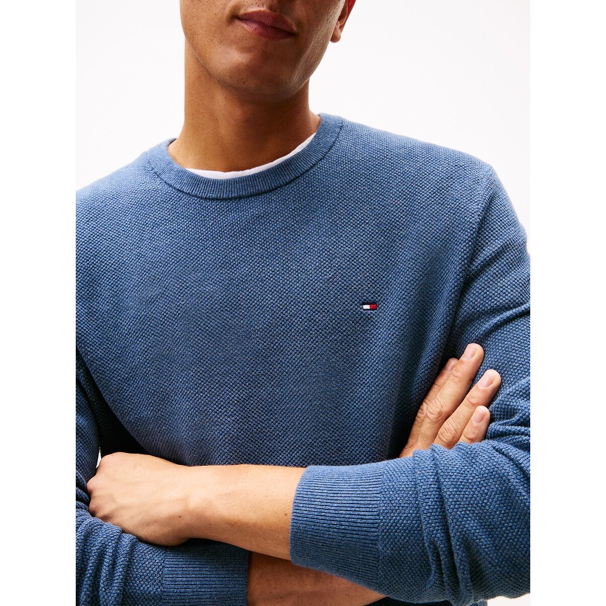 Pull texturé à col ras-du-cou et drapeau bleu mer, TOMMY HILFIGER