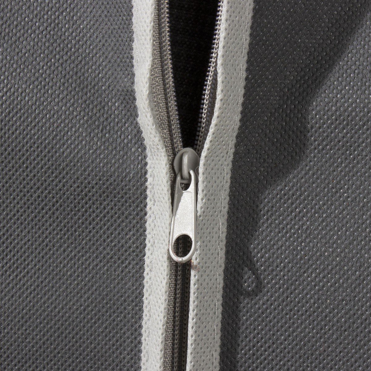 Housse en intissé pour vêtements longs gris anthracite, CALICOSY