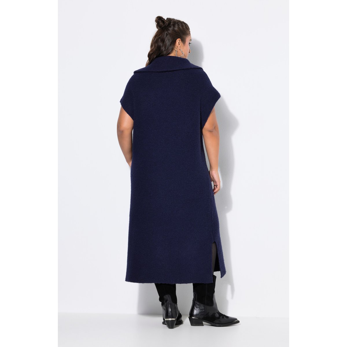 Robe en maille, oversized, col camionneur bleu nuit, STUDIO UNTOLD