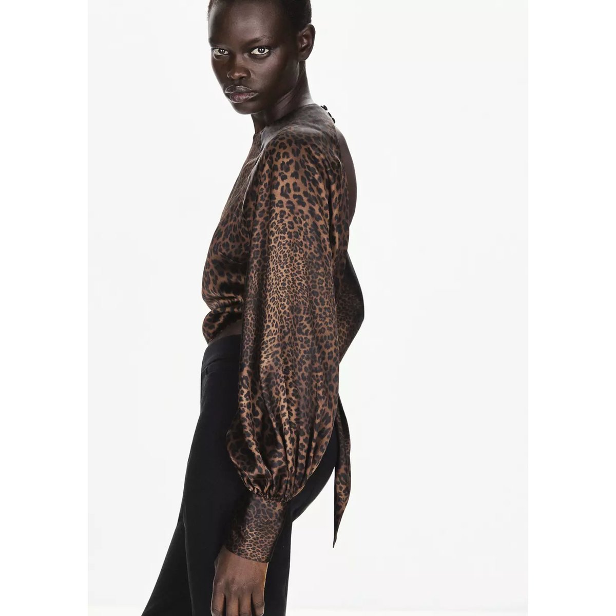 Blouse léopard dos ouvert marron, MANGO