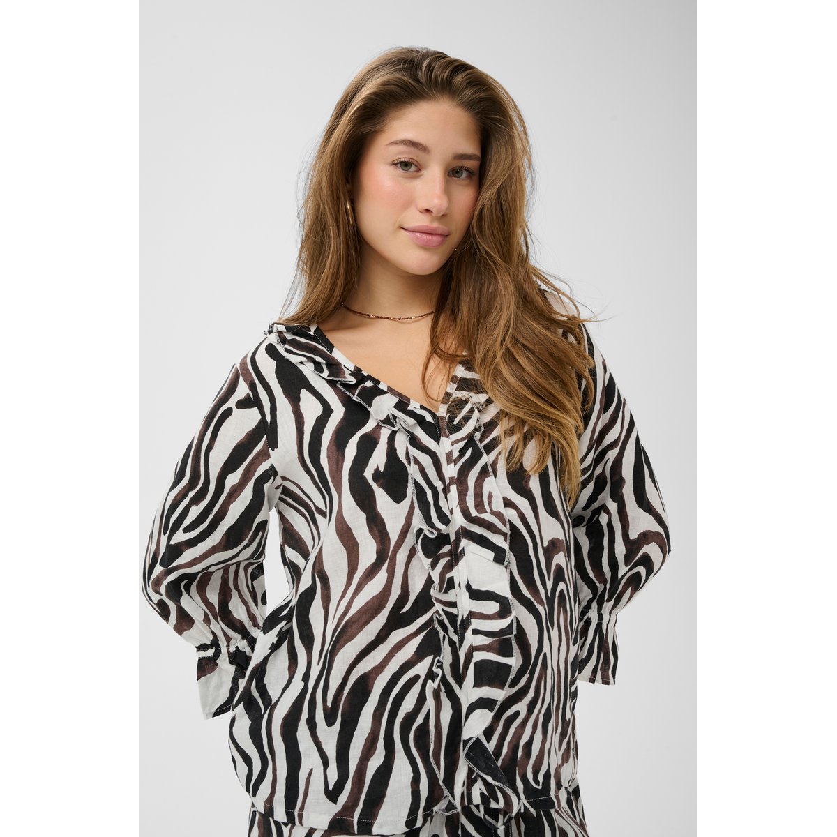Blouse sans manches noir blanc black white animal, CREAM