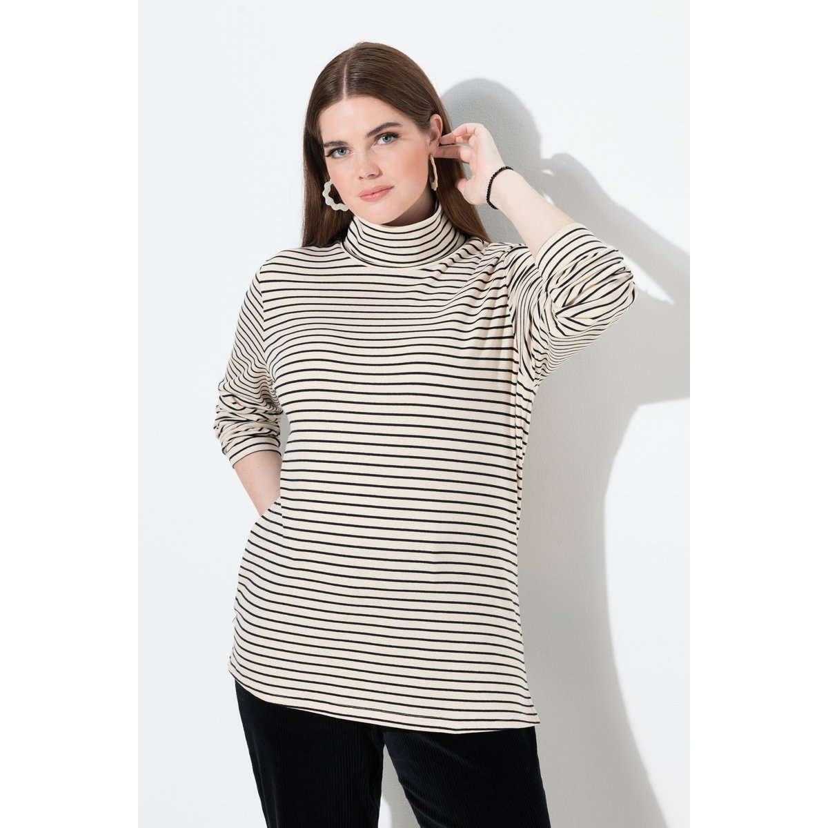T-shirt côtelé coupe Slim. Col roulé blanc perle, ULLA POPKEN