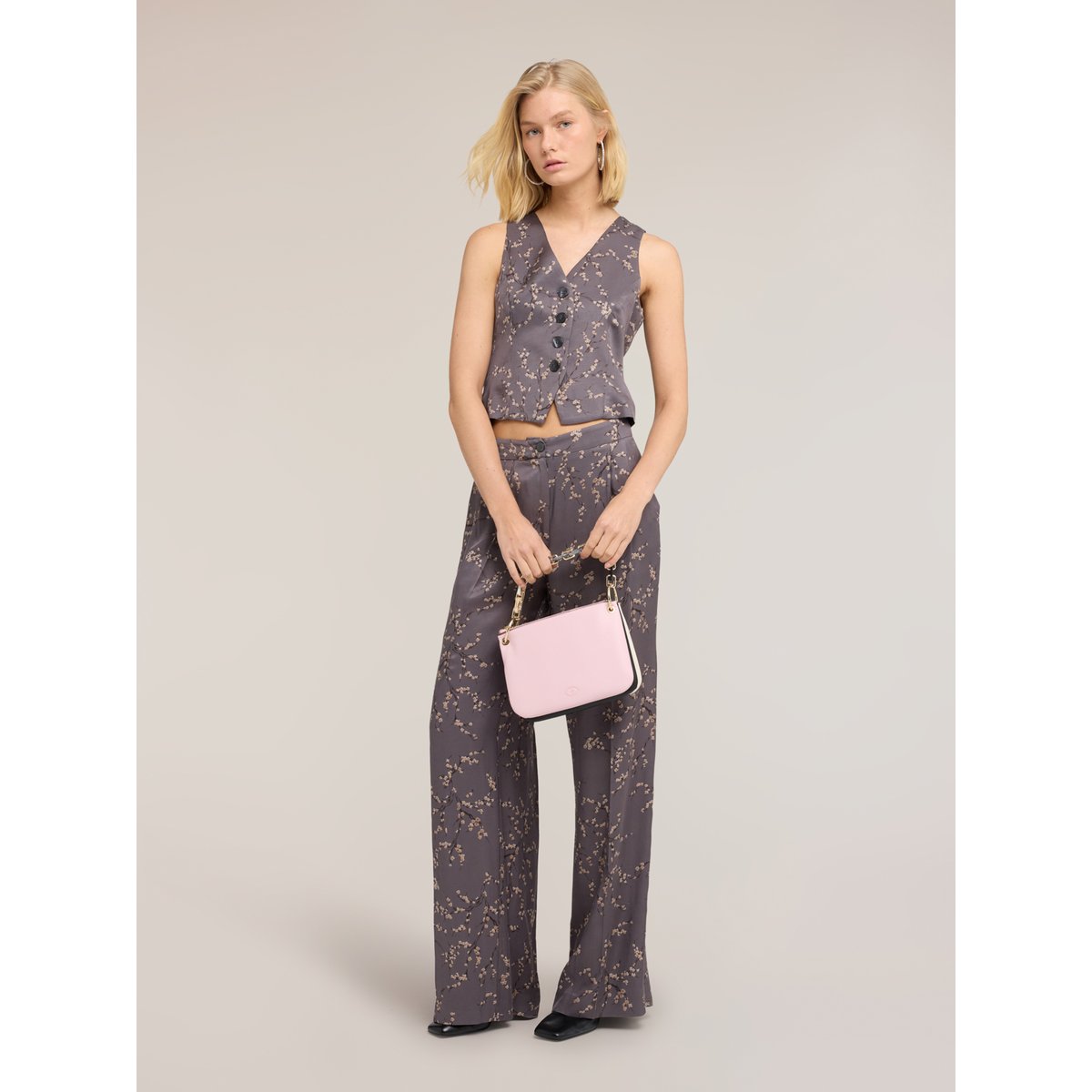 Gilet à imprimé fleuri gris, MOTIVI
