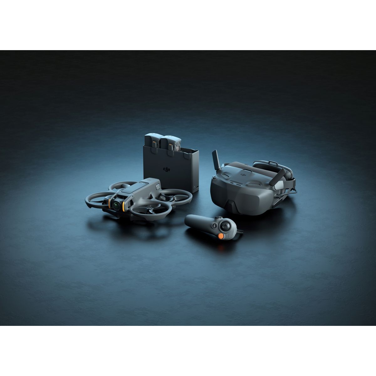 Drone Avata 2 Fly Smart Combo 3 Batteries gris, DJI