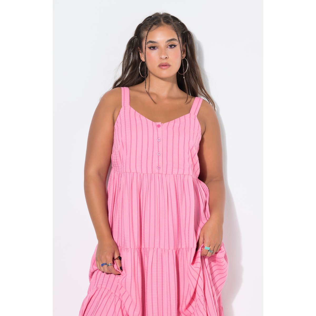 Robe midi à volants, lin mélangé à rayures rose, STUDIO UNTOLD