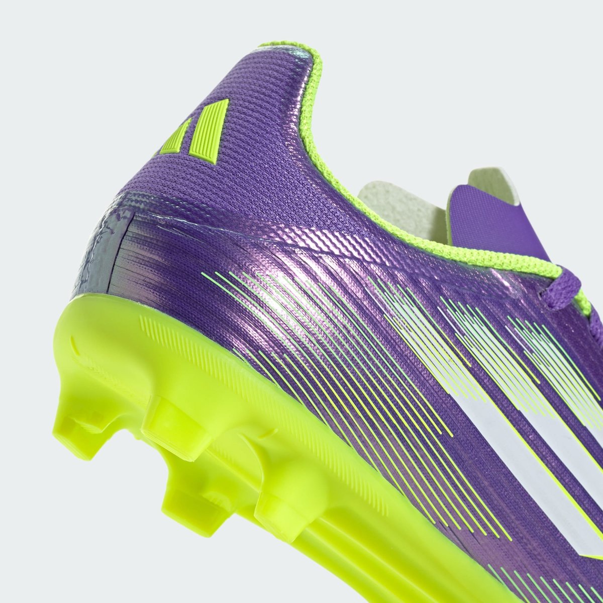 Chaussure F50 Ligue Terrains Fermes/Multi-Surfaces Chaussure F50 Ligue Terrains Fermes/Multi-Surfaces purple rush / cloud white / lucid lemon, adidas Performance