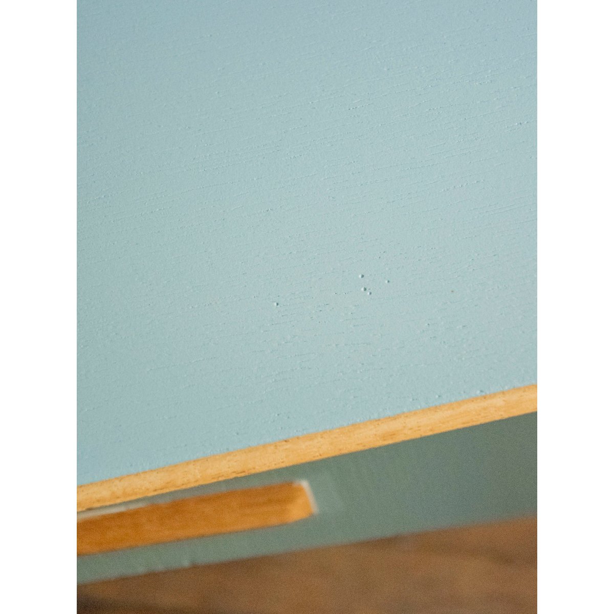 Bureau scandinave bleu ciel Yvan N°533 - Bon état bois clair, DEBONGOUT