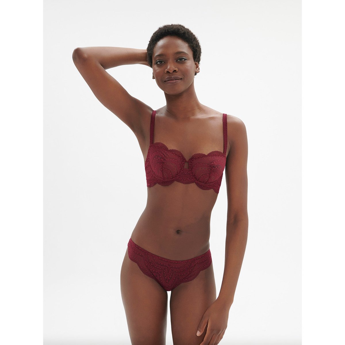 Tanga, KARMA rouge, SIMONE PERELE