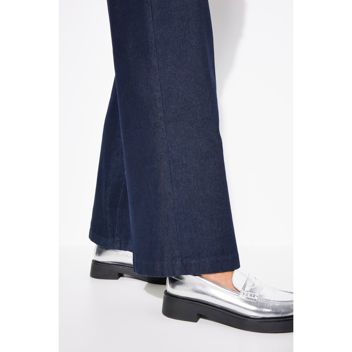 Jean Mary, jambe large avec pli marqué bleu jean, ULLA POPKEN