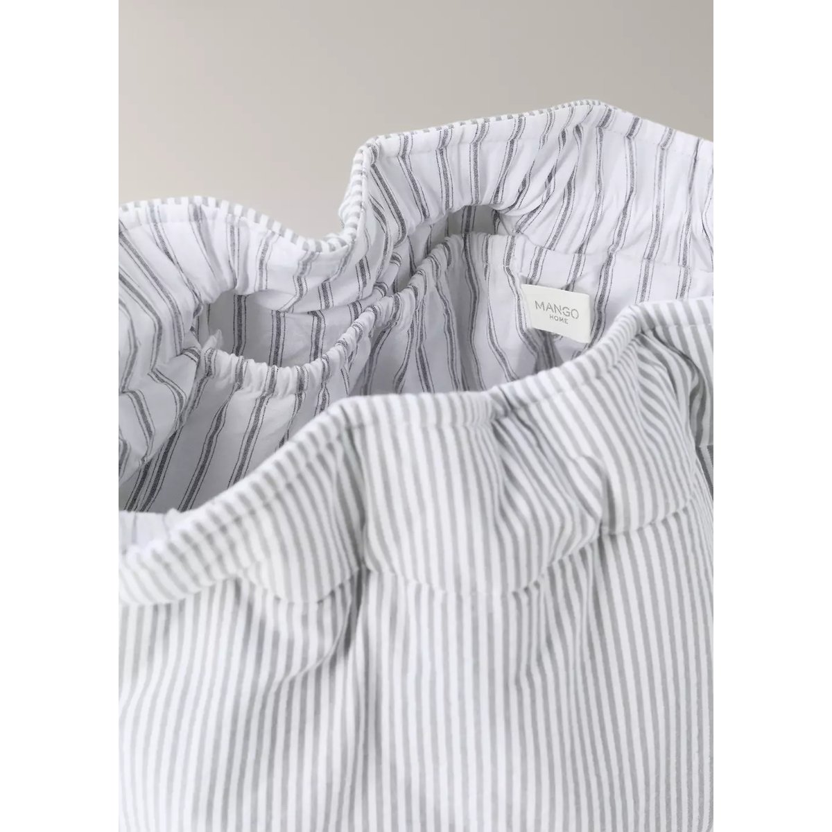 Trousse de toilette 100 % coton à fines rayures seersucker gris moyen, MANGO HOME