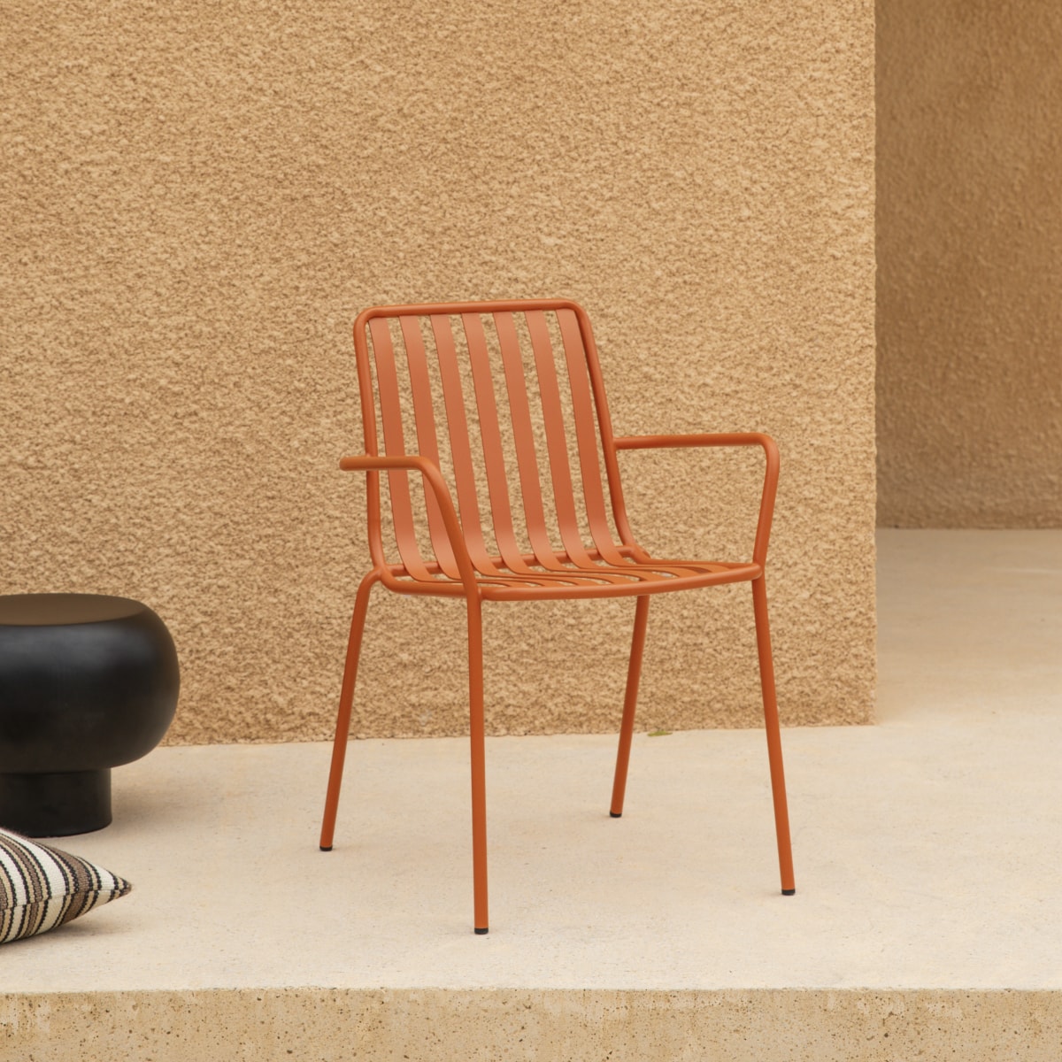 Fauteuil de jardin en Métal, GABY orange, TIKAMOON